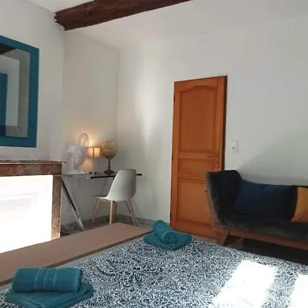 Perle Rare F1 De 43 M Quartier Historique. Apartment